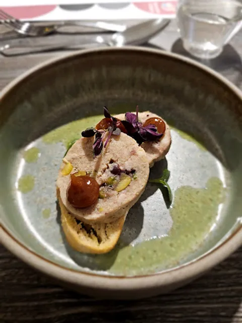 Restaurant at tameside one