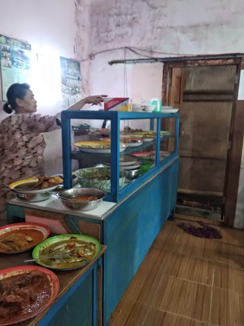 Warung Makan Medono Central