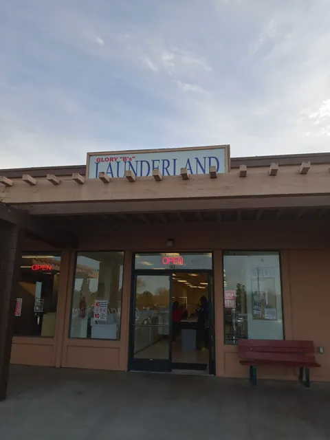 Glory "B's" Launderland