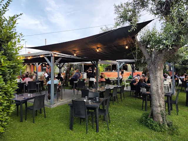 Pizzeria Battil'oro fuochi + lieviti + spiriti