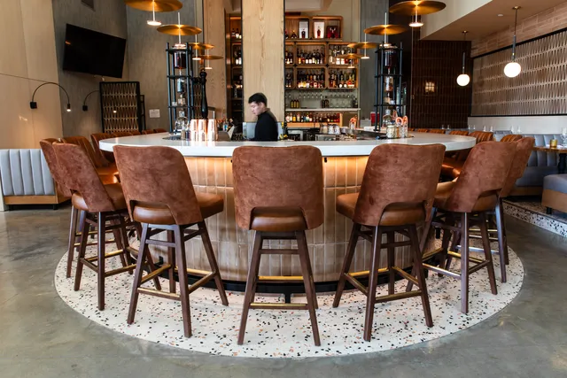 Fielding's River Oaks