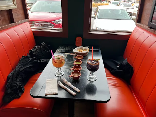 El Gallo Giro Mexican Restaurant and Tequila Bar