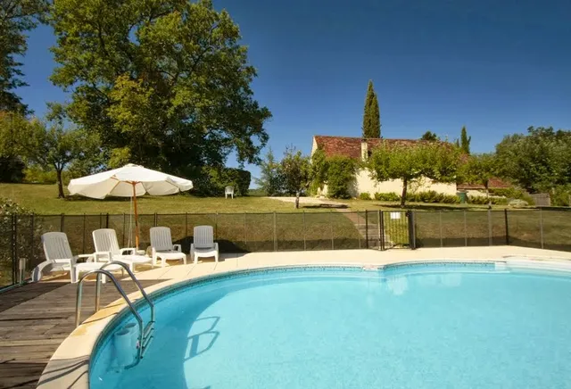 Domaine La Balme | Gite avec piscine privée | Au cœur du Lot