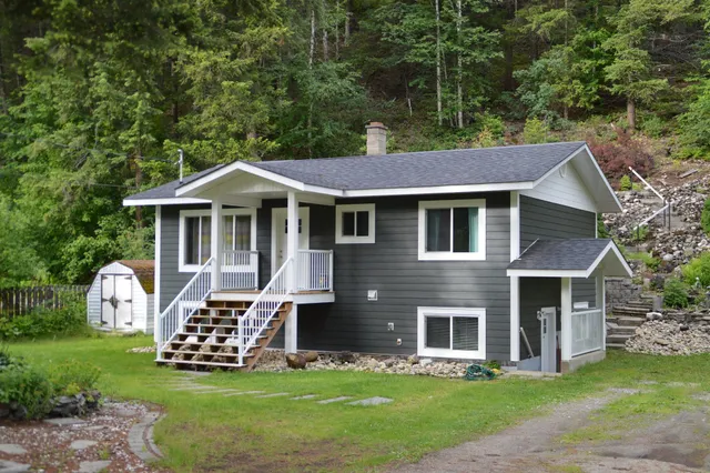 Stay Clearwater | Stoneshire Guesthouse