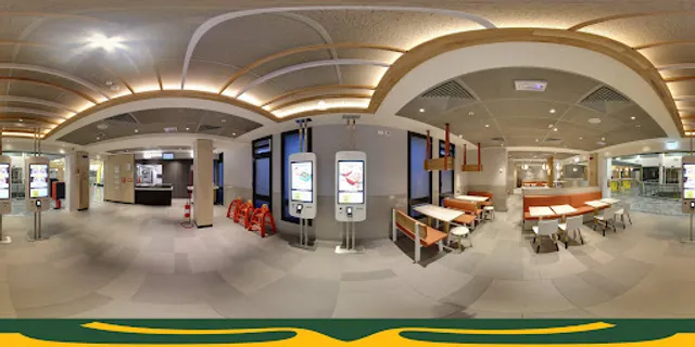 McDonald's Pisa Aeroporto