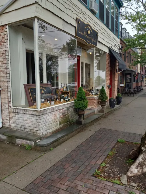 Piermont Fine Wine & Spirits