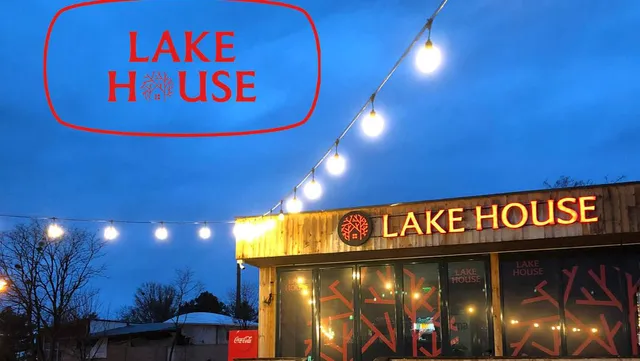 Lake House Island Edition