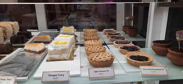 99 Pancakes in Malad SV road - Mini Pancakes, Waffles, Cakes, Pastries & more