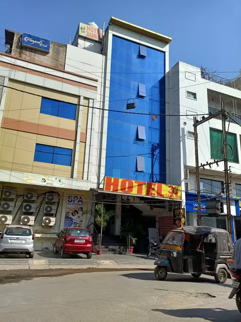 Hotel 36 Garh Inn