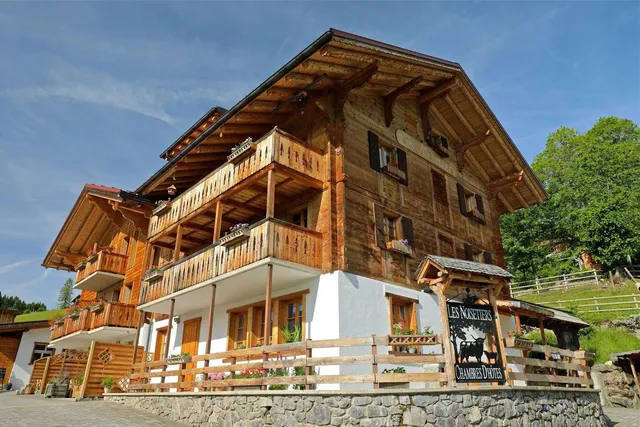 Chambres d'hôtes et roulottes - Les Noisetiers