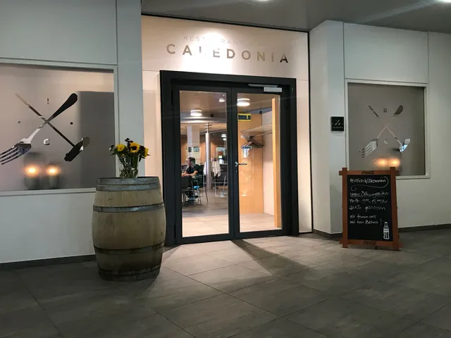 Restaurant & Bar Caledonia