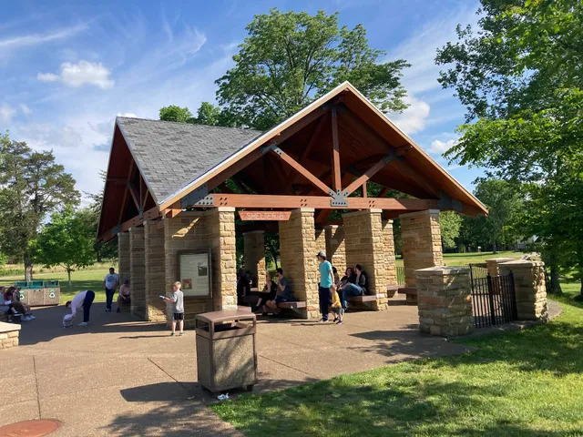 Mammoth Cave Visitor Center Guided Tour Pavillion B