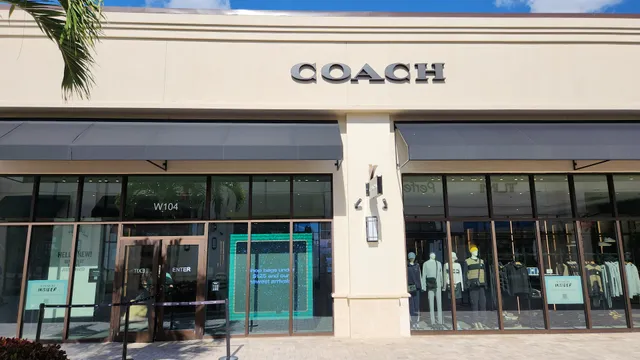 COACH Outlet