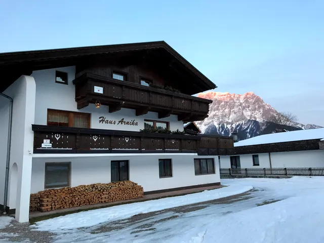 Haus Arnika