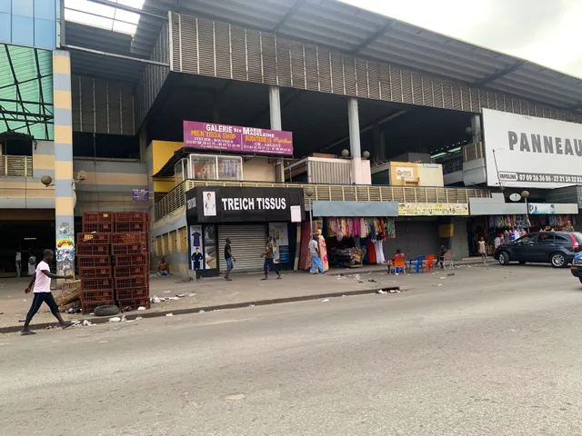 Grand Marché De Treichville