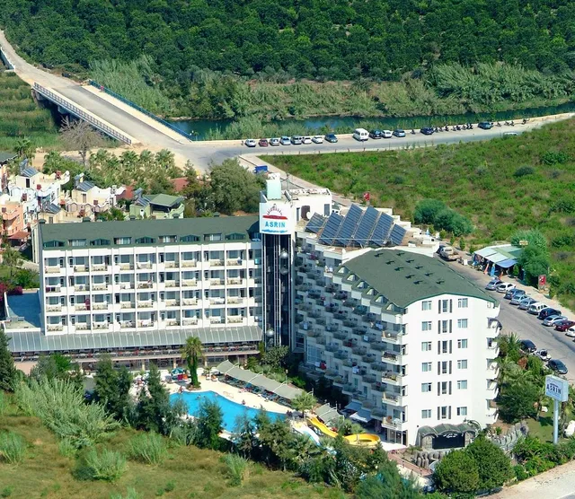 Asrın Beach Hotel
