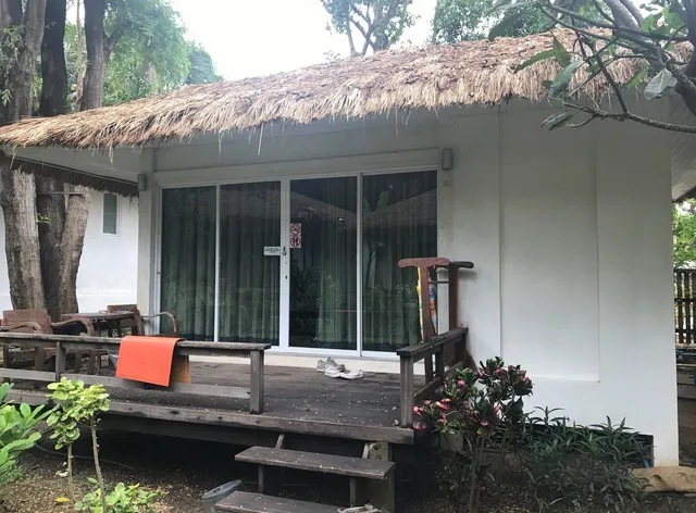 Larissa Samed resort