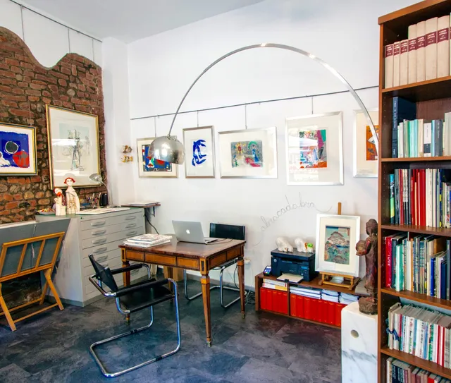 Modern Art Gallery Elena Salamon