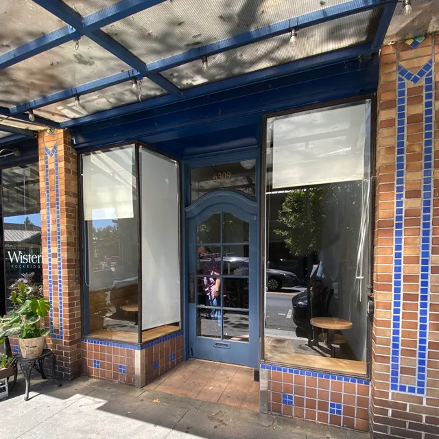 Leonidas -- Love + Chocolate Shop - Oakland