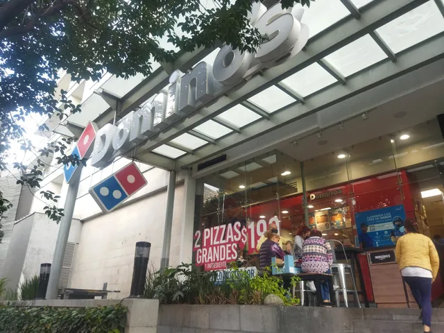 Domino's Cervantes Saavedra