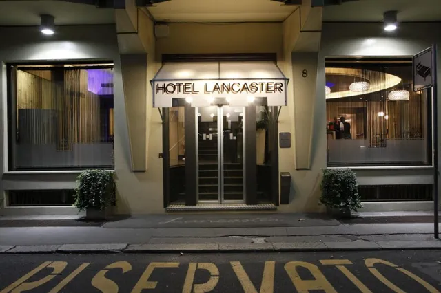 Lancaster Hotel