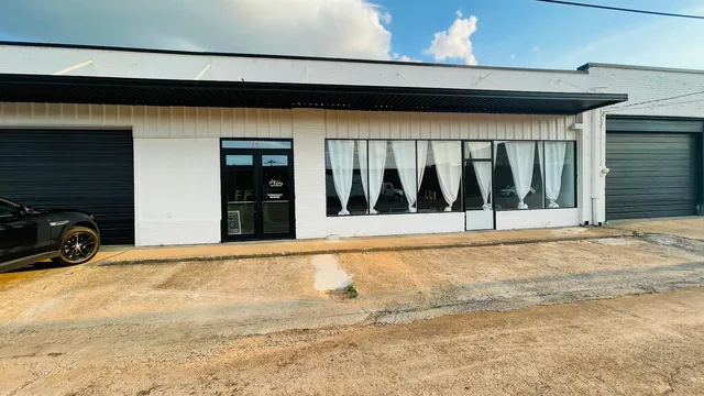 The Exchange Locale & Marketplace