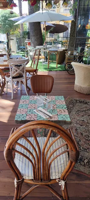 La Salle - restaurant & brocante