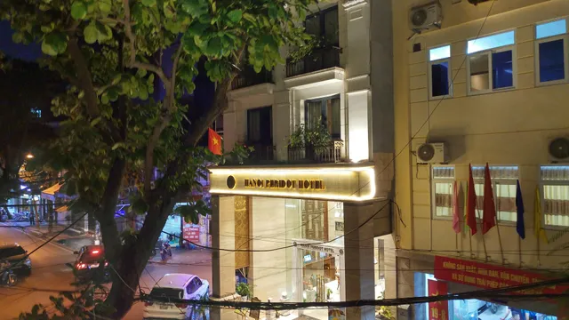 Rising Dragon Villa Hotel