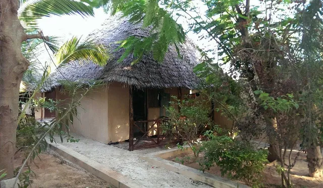 Mohammed's Restaurant and Bungalows