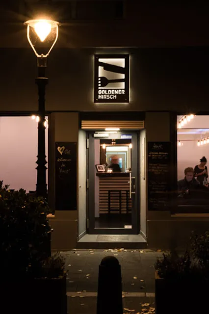 Goldener Hirsch