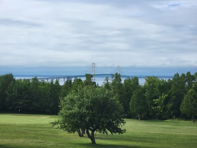 St. Ignace Golf & Country Club