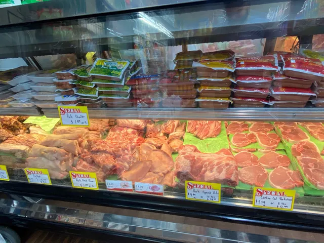 Perez & Almonte Meat Market