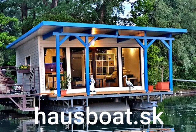 Hausboat Život na vode