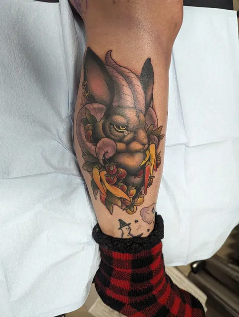 Holy Iron Tattoo & Piercing