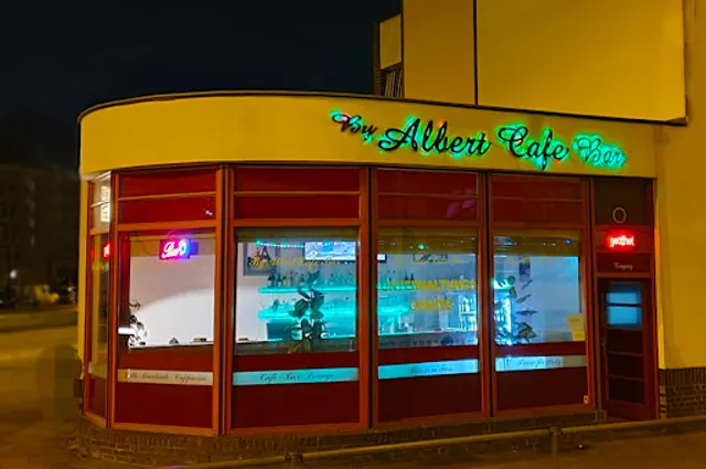 By Albert Cafe Bar
