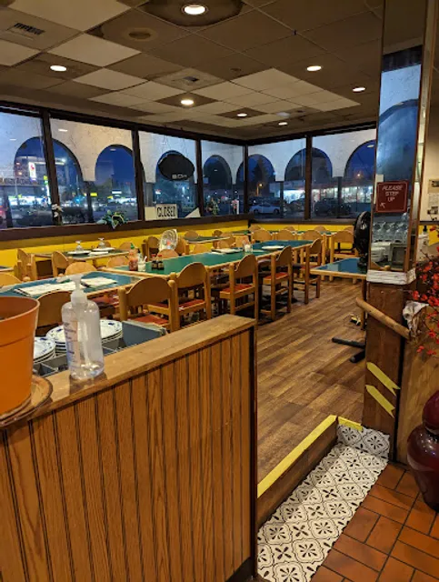 Koong Thong Thai Restaurant