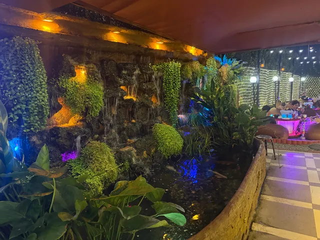 Romantic Garden Hiso Hotel