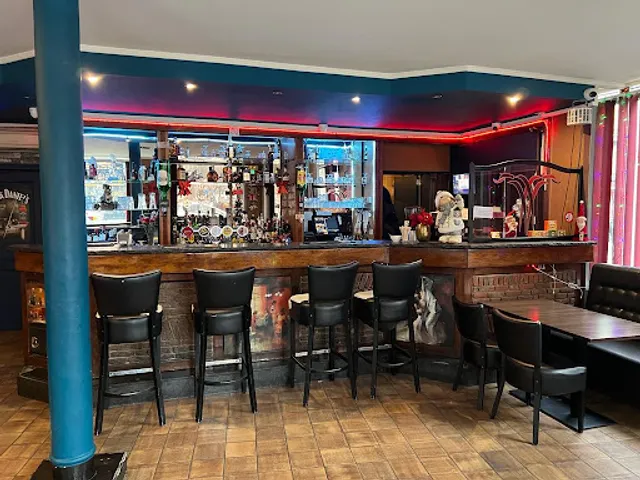 Marla caffe- Biliard