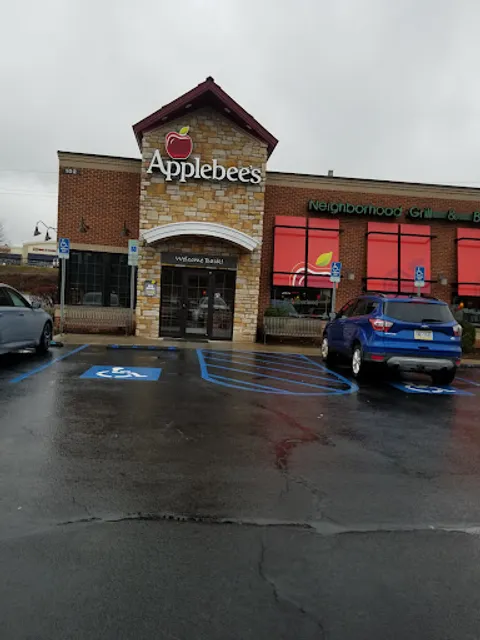 Applebee's Grill + Bar