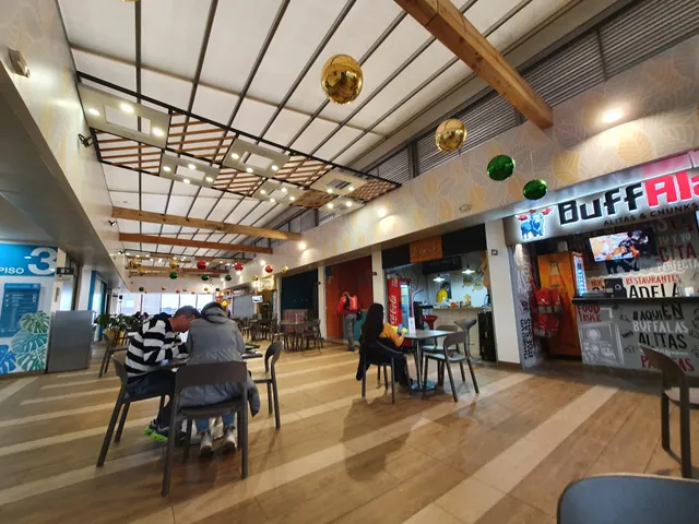 Ronda Del Rio | Centro Comercial y de Conveniencia