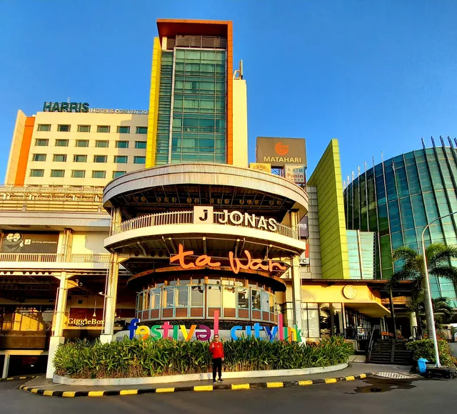 Harris Hotel & Conventions Festival Citylink Bandung