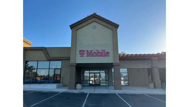T-Mobile Authorized Retailer