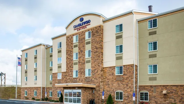 Candlewood Suites Pittsburgh-Cranberry by IHG