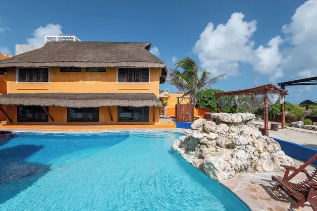 Villa La Bella- PERMANENTLY CLOSED