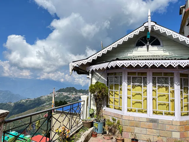 Eagle's Nest Homestay