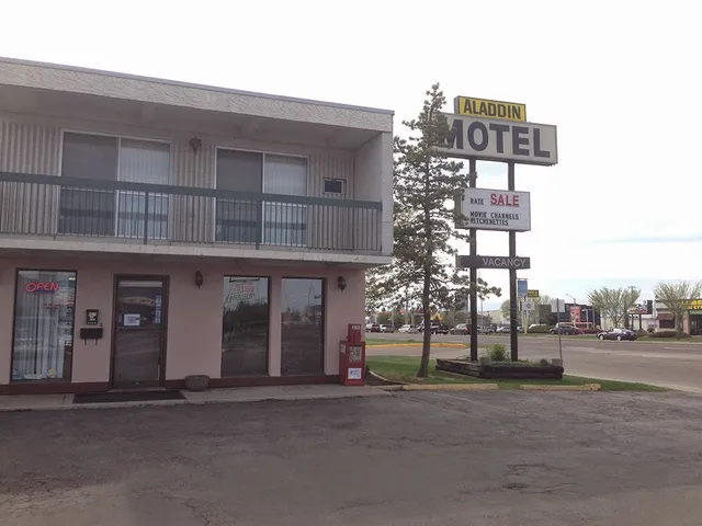 Aladdin Motel