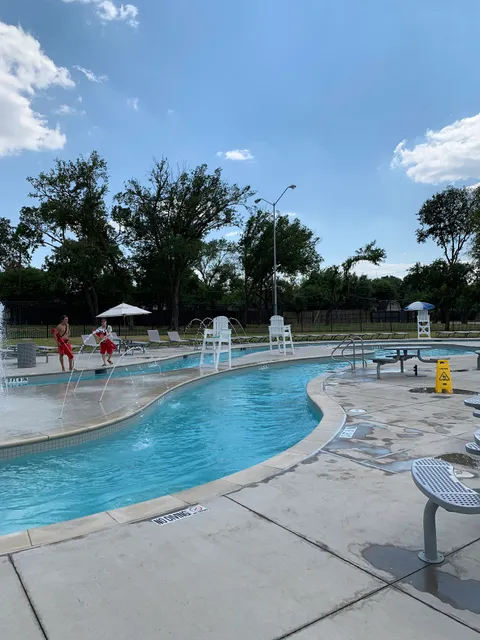 The Cove Aquatic Center at Fretz