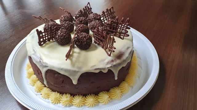 Padaria e Confeitaria Pão Doce