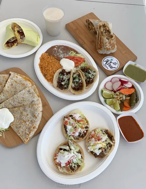 La Real Taqueria Food Cart