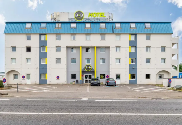 B&B HOTEL Lyon Grand Stade Meyzieu